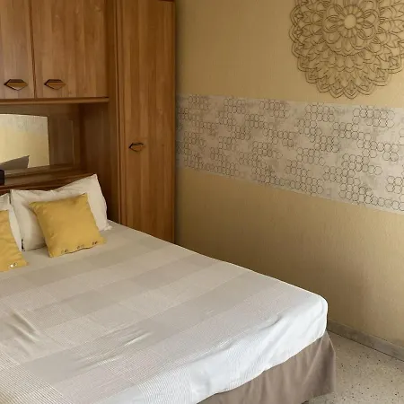Bel Lumineux Avec Balcon, Proche Des Thermes Et Commerces, Animaux Admis - Fr-1-503-62